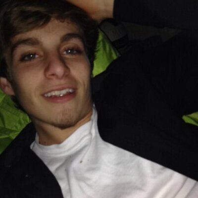 Profile Picture of Jessie Tweedy (@Tweedy_18) on Twitter