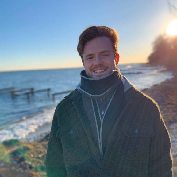 Profile Picture of Ethan Mackender (@estarr29) on Poshmark