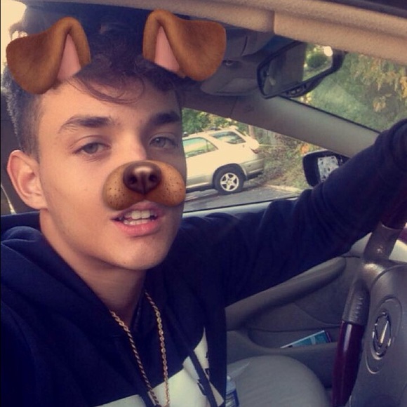 Profile Picture of Michael Melendez (@mayco1225) on Poshmark