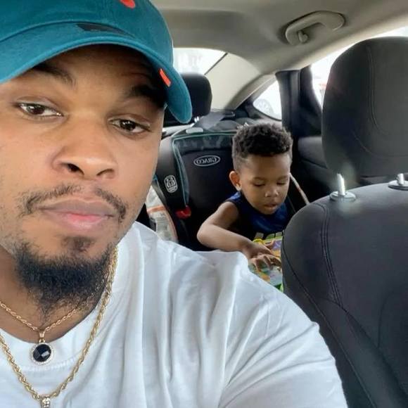 Profile Picture of Corde Doiley (@corde24) on Poshmark