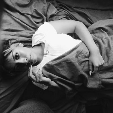 Profile Picture of Zoe.lugo (@zoelugo1) on Twitter