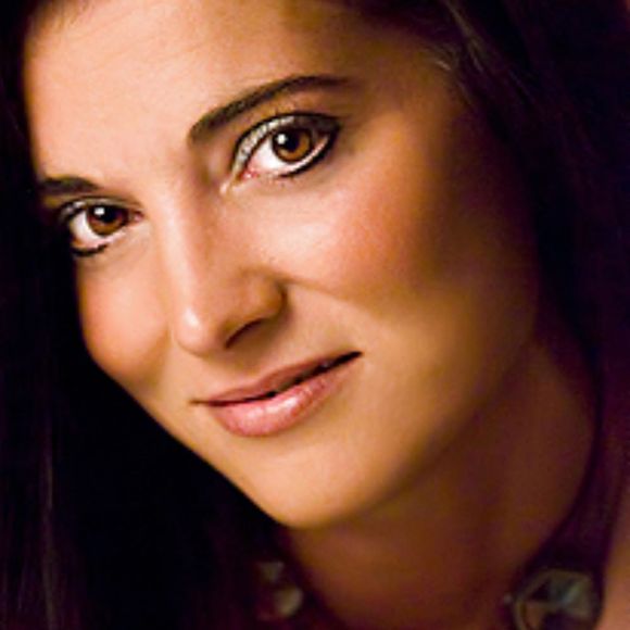 Profile Picture of Kelly Donlon (@kserendipity) on Poshmark