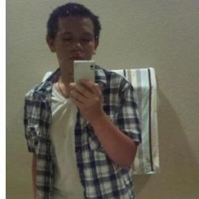 Profile Picture of Matthew Paz (@matthewpaz_16) on Twitter