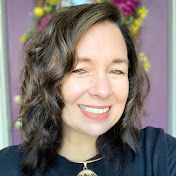 Profile Picture of Dee Dee Webb (@deedeewebb) on Youtube