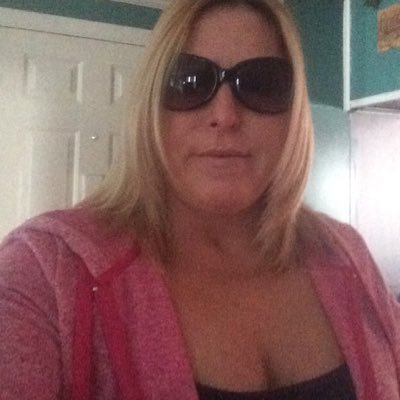 Ruth Hardy - Twitter Profile Picture of Ruth Hardy (@RuthanneHardy35) on Twitter