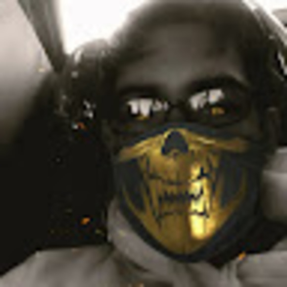 Profile Picture of Chris Arias (@chrisandynoe445) on Poshmark