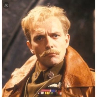 Profile Picture of Daniel Benson (@Bennybeefeater) on Twitter