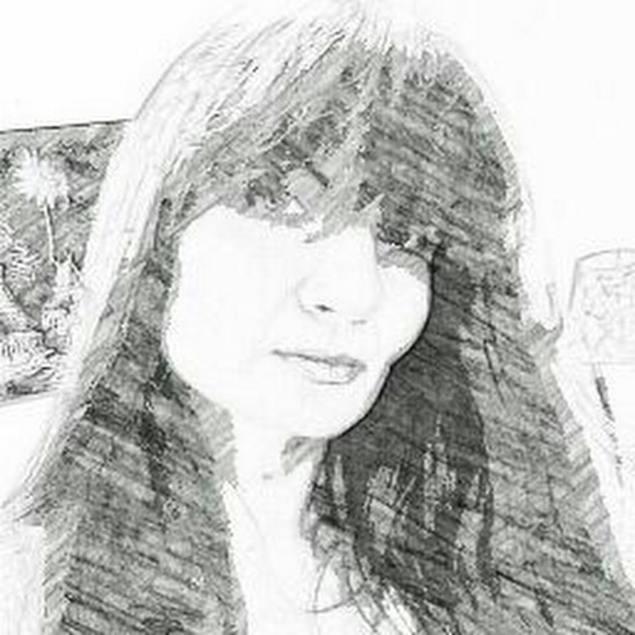 Profile Picture of Bianca Becker johnson (@biancabecker672) on Poshmark