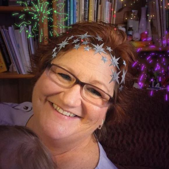Profile Picture of Glenda Wilson (@glendadwilson) on Poshmark