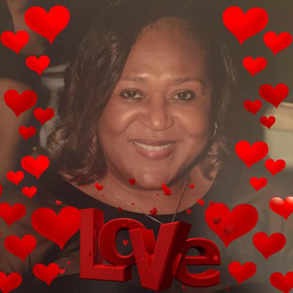 Profile Picture of Tia Haynes-johnson (@tiahaynes) on Poshmark