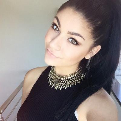 Andrea Russett - Twitter Profile Picture of Andrea Russett (@AndyRussettFC) on Twitter