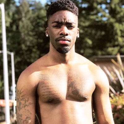 Profile Picture of Bernard Brown (@GoHard_Nard) on Twitter