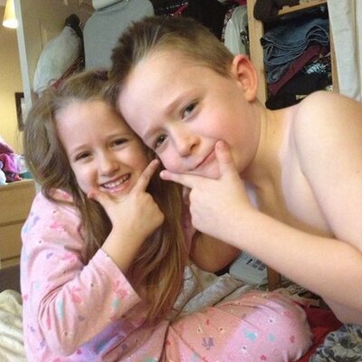 Profile Picture of Jodie Crosby (@windmillbubs) on Twitter