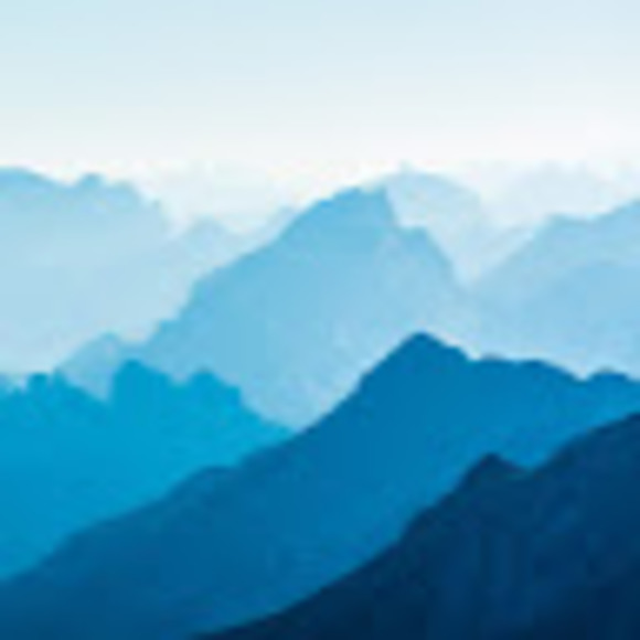 Profile Picture of Tiffany Bronowski (@tbronowski) on Poshmark