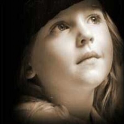 Profile Picture of برنسيسه سمااا (@GeoffreyMoody1) on Twitter