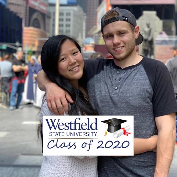 Profile Picture of Sarah Hachadourian (@ageisoverratedx) on Poshmark