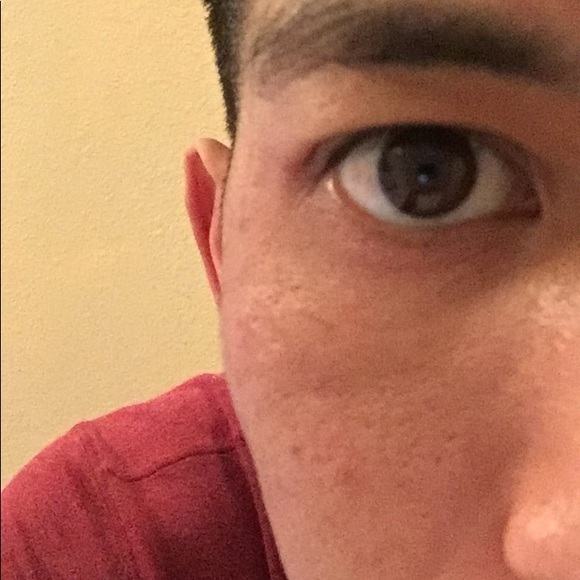 Profile Picture of Daryl Fabionar (@ayyyodaryl) on Poshmark