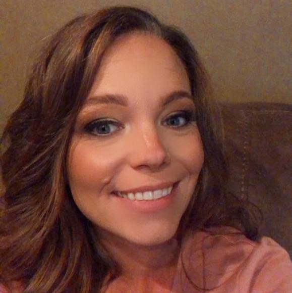 Profile Picture of Brittany Compher (@bcompher) on Poshmark