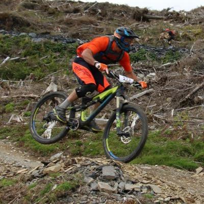 Profile Picture of James Bruton (@040fd7db9b15407) on Twitter