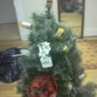 Profile Picture of Mandy Stathis (@Darcelrgufs) on Twitter