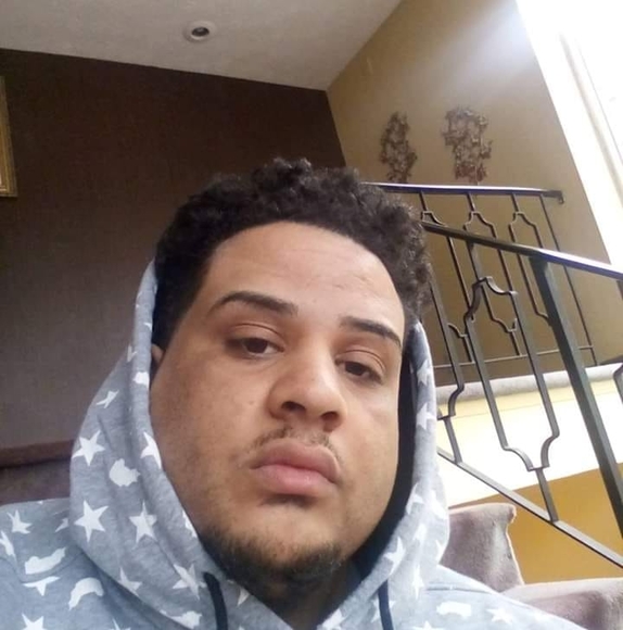 Profile Picture of Badillo Joshua (@jaybadillo22) on Poshmark