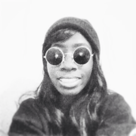 Profile Picture of Lashay Patillo (@sixxsells) on Poshmark