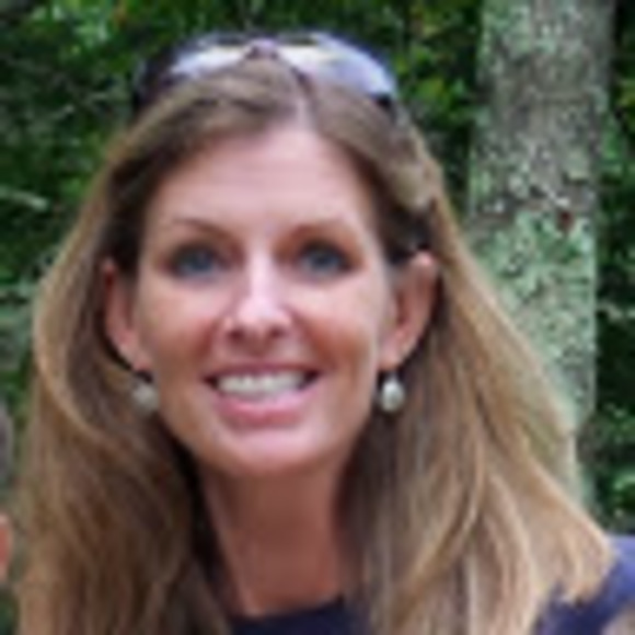 Profile Picture of Lori Brusher (@lori_brusher) on Poshmark