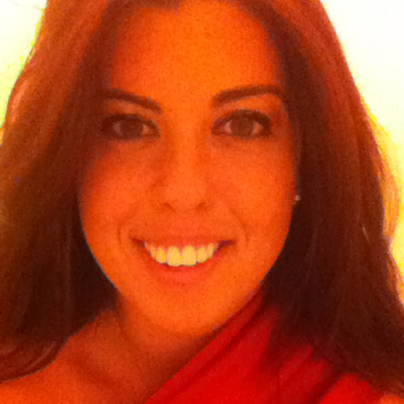 Profile Picture of Lauren Mcdermott (@classyandsassy) on Poshmark