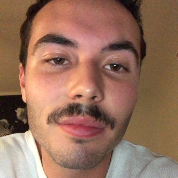 Profile Picture of Austin Lansing (@austinlansing) on Poshmark