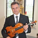 Profile Picture of Rowland Evans Smith (@rowlandevanssmith) on Instagram