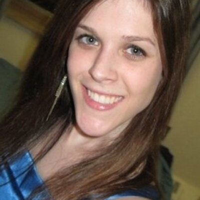 Profile Picture of Lisa MacNeil (@L_i_s_a_D) on Twitter