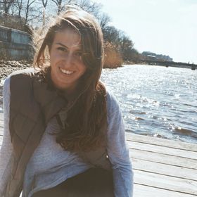 Profile Picture of Izzi Carlo (@izzicarlo) on Pinterest