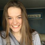 Profile Picture of Elizabeth Laughlin (@elizabeth_laughlin) on Instagram