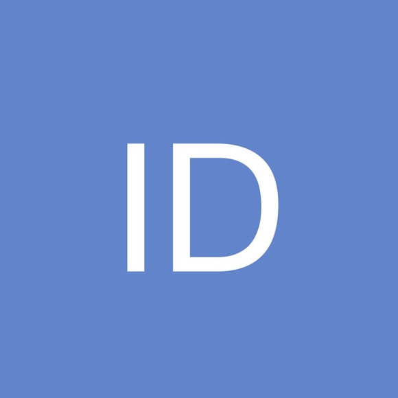 Profile Picture of Iuri Dangelo (@iuridangelo3883) on Poshmark
