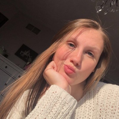 Profile Picture of Ashley 💜 (@ashleyfrank04) on Twitter