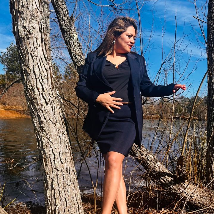 Profile Picture of Veronica verdugo EXP REALTY (@veronicaverdugor) on Tiktok