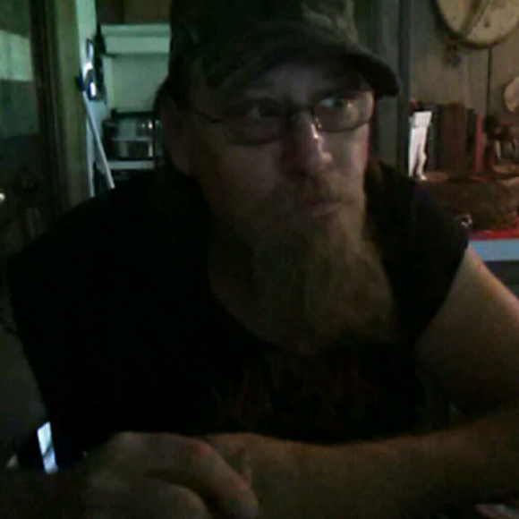 Profile Picture of Bruce Maylee (@bruce5bpmc) on Poshmark
