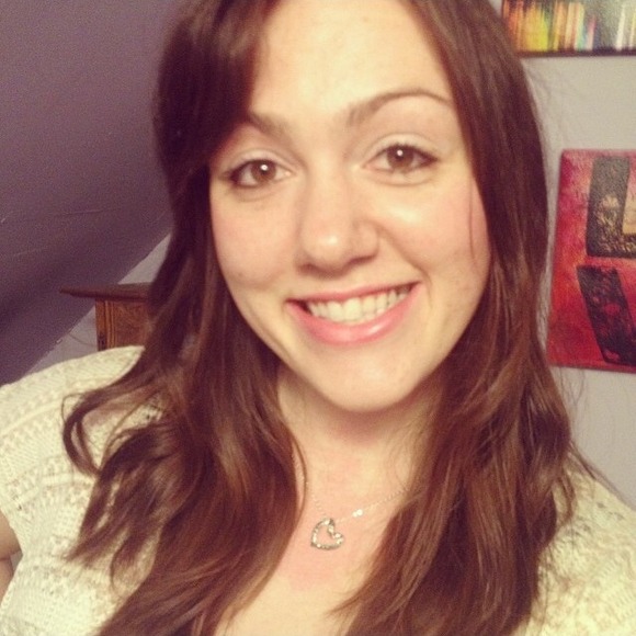 Profile Picture of 💗tami💗 Guneysu (@teegunz23) on Poshmark