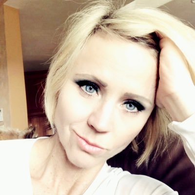 Profile Picture of Stacie Coleman (@StacieColemanxx) on Twitter