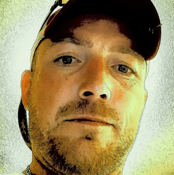 Profile Picture of Joshua Owings (@j_owings) on Poshmark