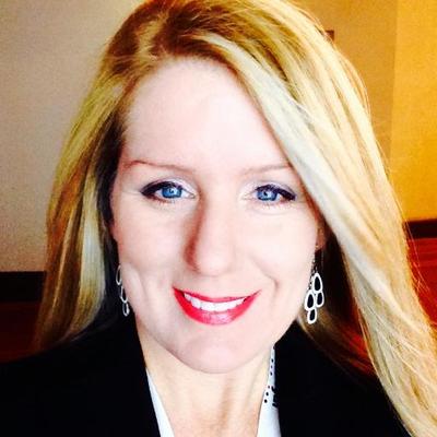 Profile Picture of Kim McDaniel (@KimAtRecruiting) on Twitter