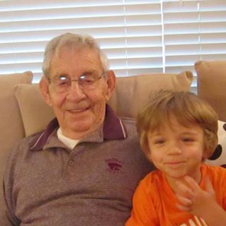 Kyle Mines - Facebook Profile Picture of Kyle Mines (@kyle.mines.5) on Facebook