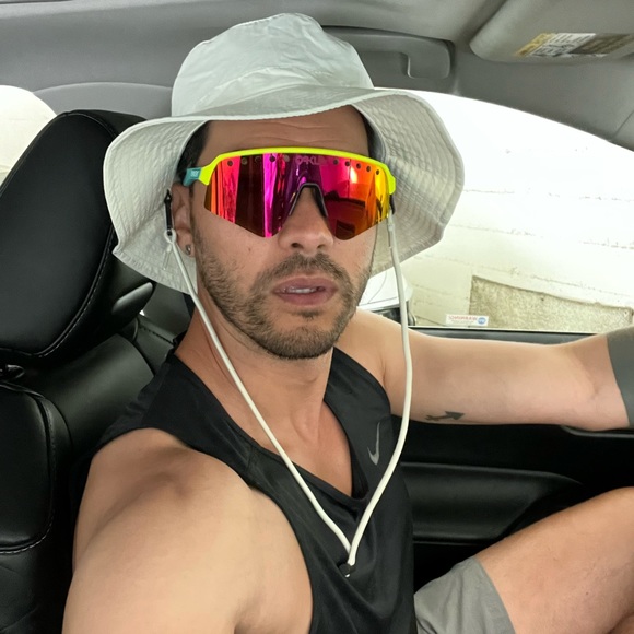 Profile Picture of Miguel Jefferson (@migueljefferson) on Poshmark