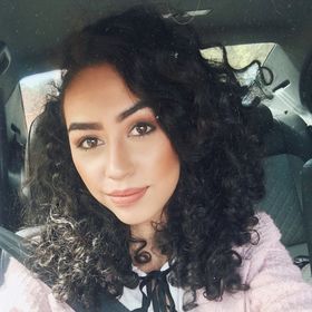 Profile Picture of Alessandra Camargo (@alecamargo15) on Pinterest