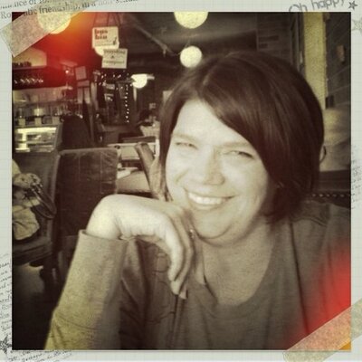 Profile Picture of Elizabeth Honeycutt (@izzyladd) on Twitter