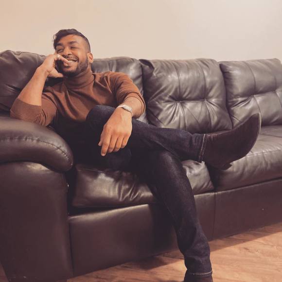 Profile Picture of Cesar Manan fortuna (@nicofortuna11) on Poshmark