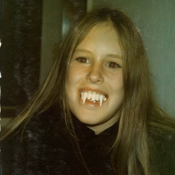 Profile Picture of Lisa Pongrace (@moredonuts) on Poshmark