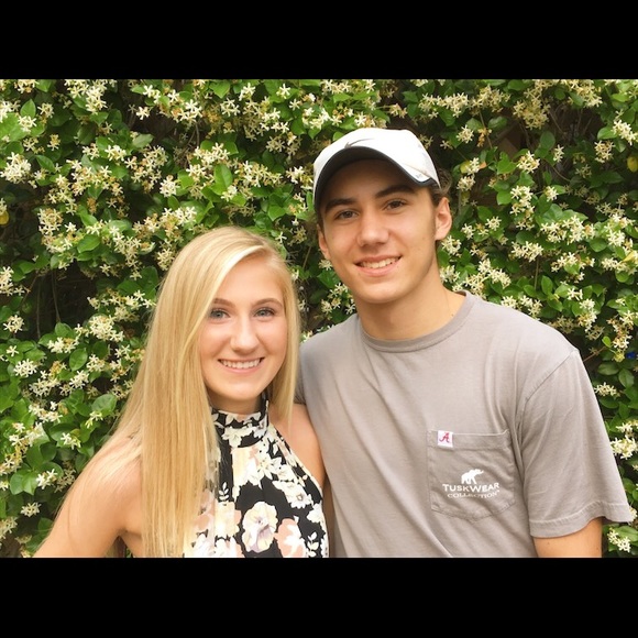 Profile Picture of Andrew Sprouse (@andrewsprouse4) on Poshmark