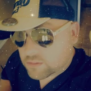 Profile Picture of Jeremy Hunter (@jeremy.hunter.188) on Facebook