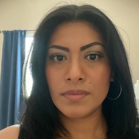 Profile Picture of Maria Cano (@crisfanyahaira) on Poshmark